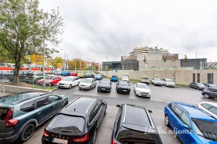 Pronájem bytu 1+kk, Praha - Střešovice, Na Malovance, 25 m2