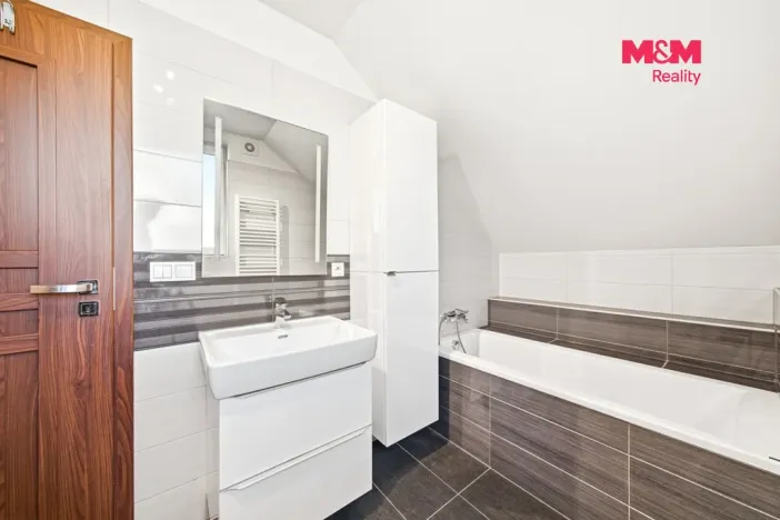 Prodej rodinného domu, Velký Týnec, Sadová, 154 m2