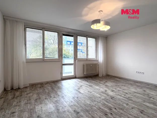 Pronájem bytu 2+1, Ústí nad Labem - Ústí nad Labem-centrum, Velká Hradební, 51 m2
