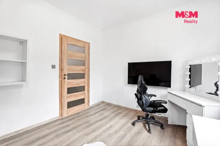 Prodej bytu 3+1, Česká Lípa, Příbramská, 65 m2