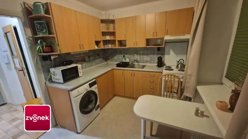Pronájem bytu 1+1, Uherské Hradiště, Šafaříkova, 33 m2