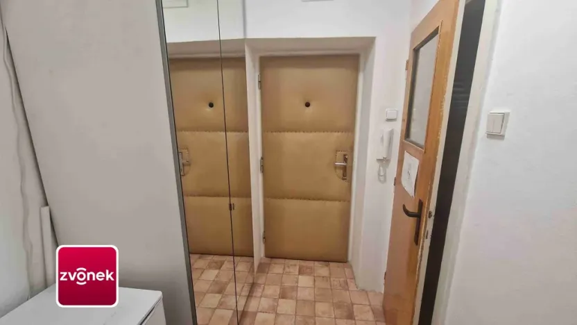 Pronájem bytu 1+1, Uherské Hradiště, Šafaříkova, 33 m2