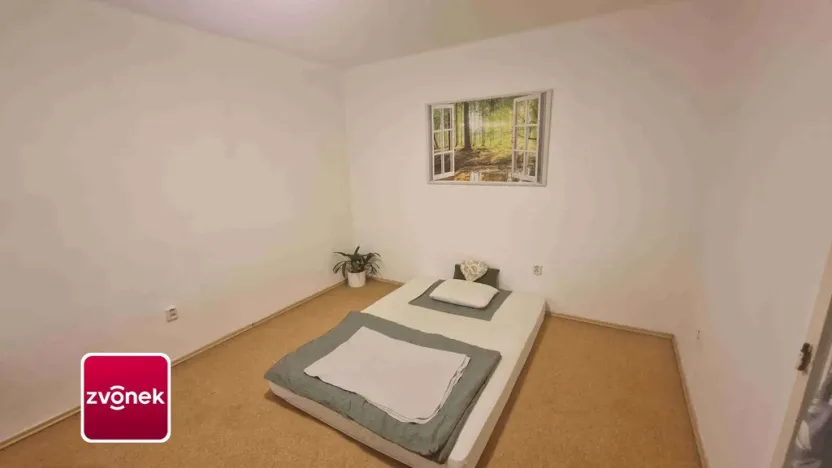 Pronájem bytu 1+1, Uherské Hradiště, Šafaříkova, 33 m2