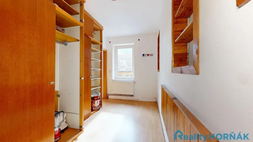 Prodej rodinného domu, Týn nad Vltavou, Komzákova, 153 m2
