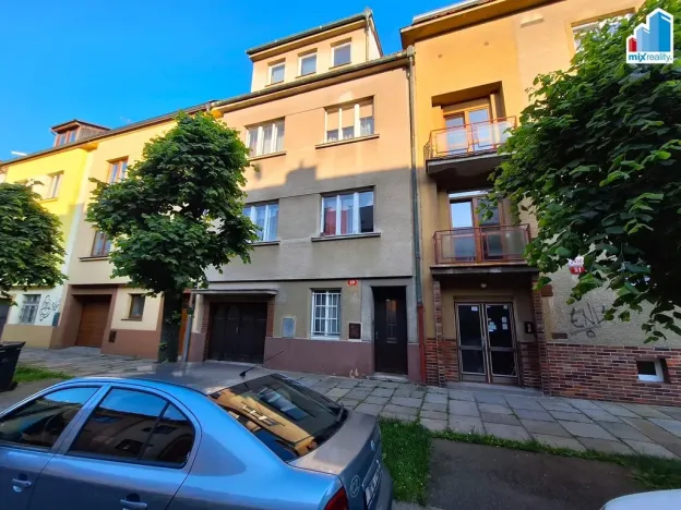 Pronájem bytu 1+kk, Plzeň - Jižní Předměstí, Raisova, 29 m2