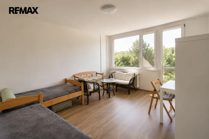 Pronájem bytu 1+kk, Broumov - Olivětín, Dukelská, 27 m2