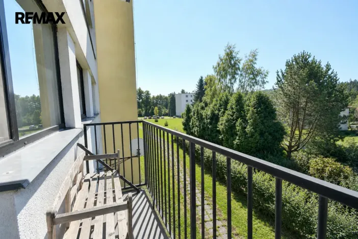 Pronájem bytu 1+kk, Broumov - Olivětín, Dukelská, 27 m2