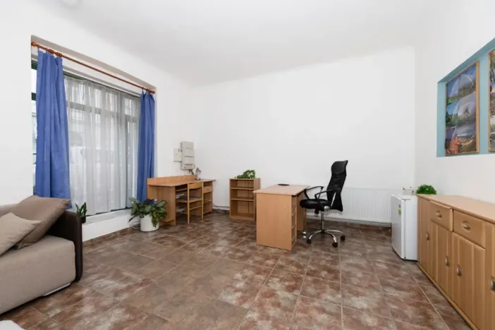 Pronájem kanceláře, Praha - Žižkov, Roháčova, 30 m2