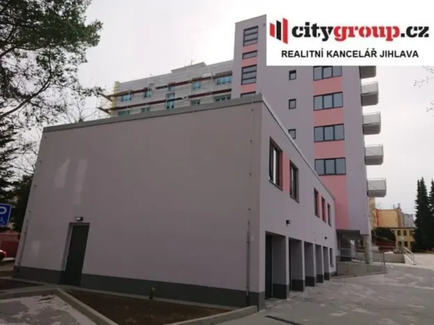 Pronájem bytu 1+kk, Jihlava, U Cihelny, 28 m2