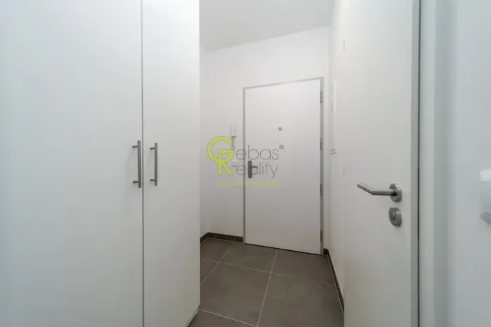Pronájem bytu 1+kk, Praha - Libeň, Ocelářská, 35 m2