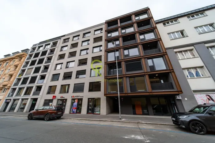 Pronájem bytu 1+kk, Praha - Libeň, Ocelářská, 35 m2