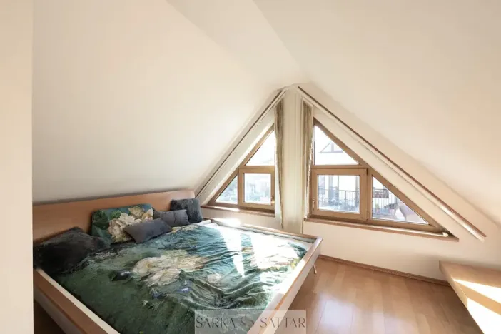 Pronájem bytu 3+kk, Praha - Smíchov, U Malvazinky, 83 m2