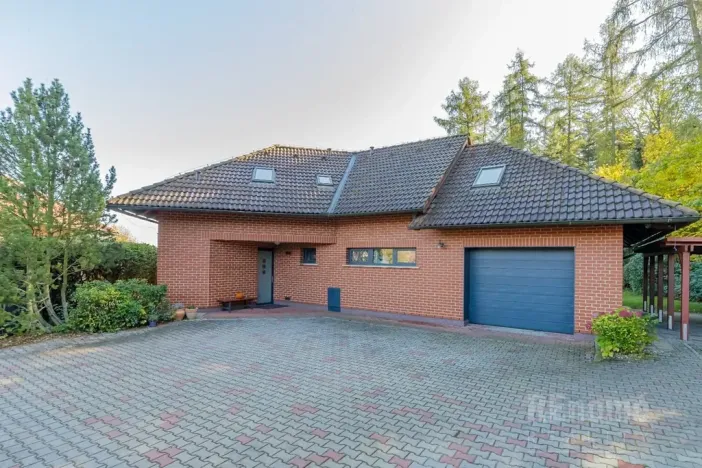 Prodej rodinného domu, Třebotov, V Zálesí, 300 m2