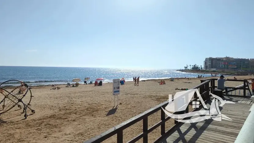 Prodej bytu 2+kk, Torrevieja, Španělsko, 44 m2