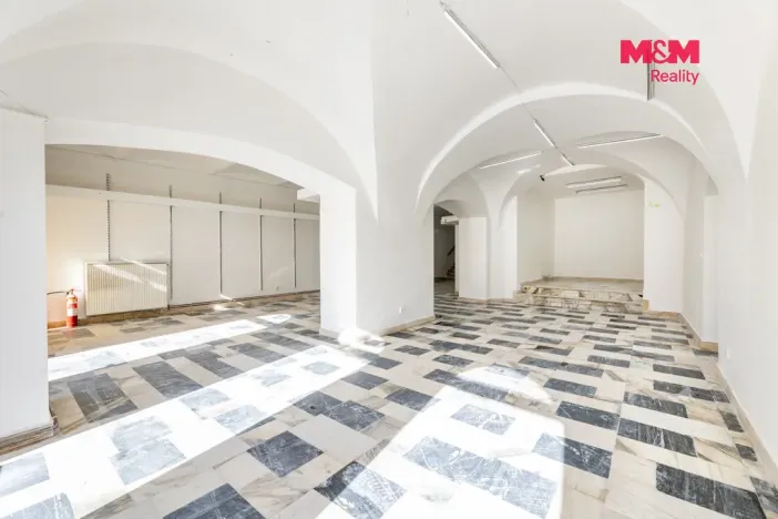 Prodej rodinného domu, Bruntál, nám. Míru, 550 m2