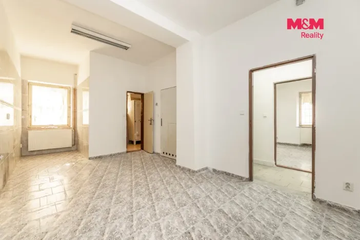 Prodej rodinného domu, Bruntál, nám. Míru, 550 m2