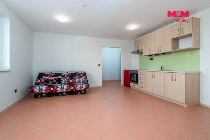 Prodej činžovního domu, Nehvizdy, Pražská, 300 m2