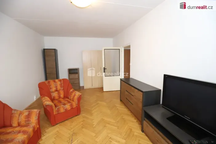 Prodej bytu 2+kk, Karlovy Vary - Drahovice, Vítězná, 41 m2