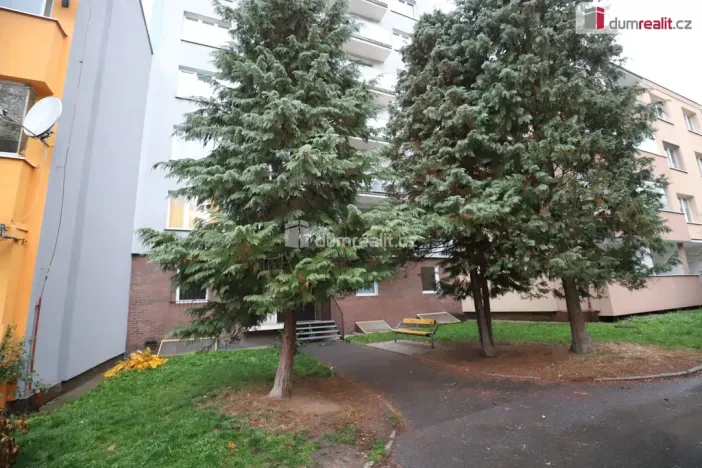 Prodej bytu 2+kk, Karlovy Vary - Drahovice, Vítězná, 41 m2