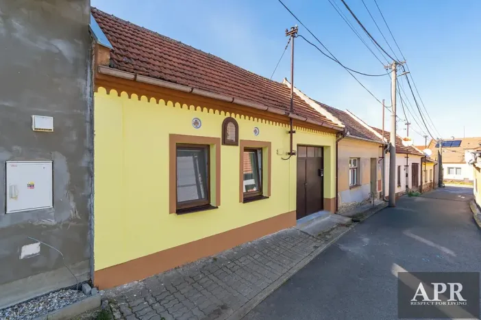 Prodej rodinného domu, Kunovice, Svahová, 66 m2
