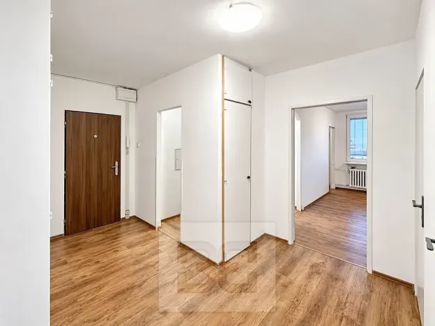 Pronájem bytu 2+kk, Praha - Bohnice, Poznaňská, 53 m2