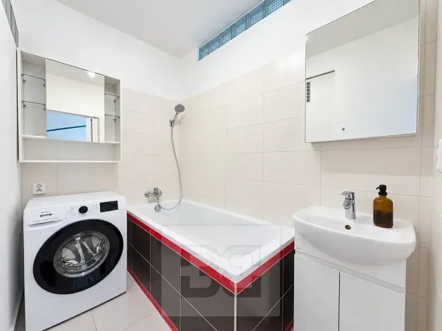 Pronájem bytu 3+1, Žďár nad Sázavou, Haškova, 77 m2