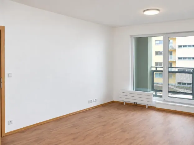 Prodej bytu 2+kk, Pardubice - Polabiny, Bělehradská, 67 m2