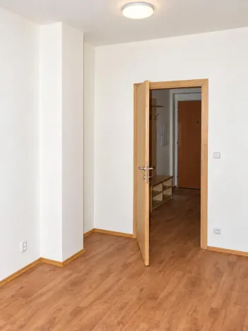 Prodej bytu 2+kk, Pardubice - Polabiny, Bělehradská, 67 m2