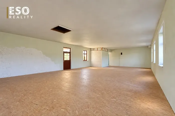 Prodej obchodního prostoru, Krnov, Krásné Loučky, 442 m2