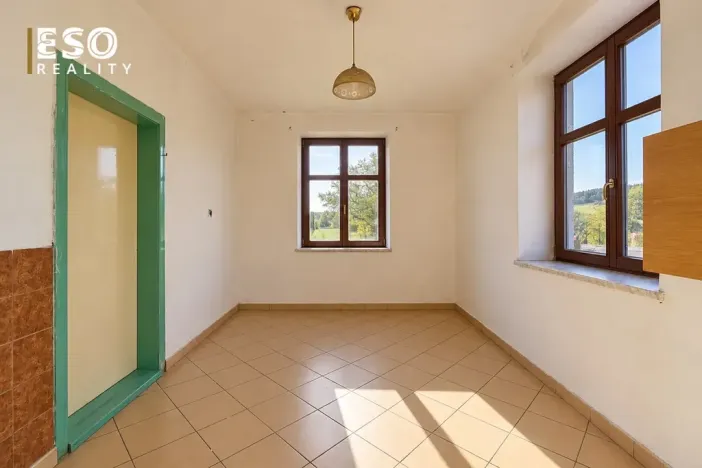 Prodej obchodního prostoru, Krnov, Krásné Loučky, 442 m2