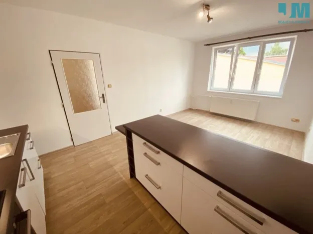 Pronájem bytu 2+kk, Pelhřimov, Pražská, 45 m2