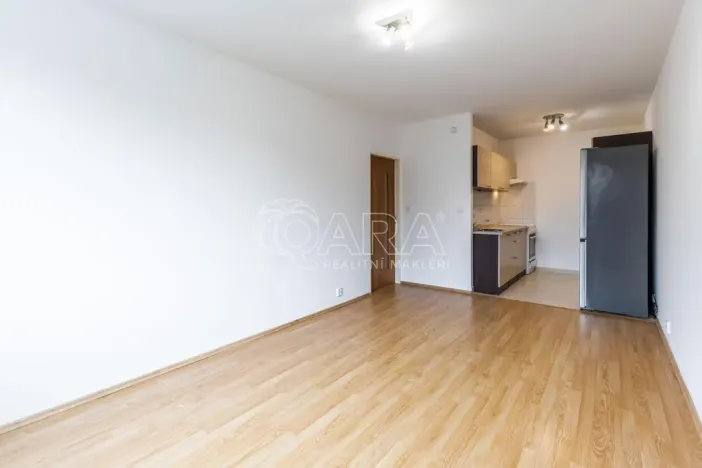 Pronájem bytu 2+kk, Praha - Háje, Plickova, 42 m2