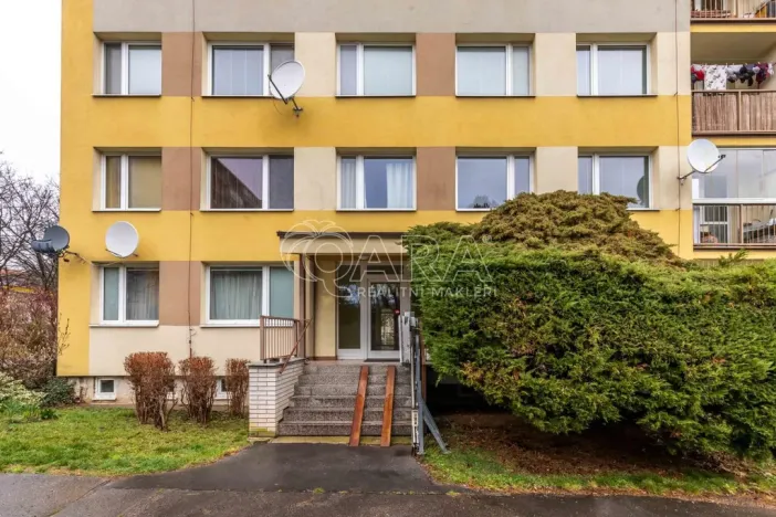 Pronájem bytu 2+kk, Praha - Háje, Plickova, 42 m2