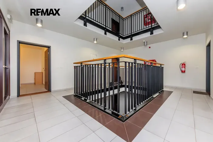 Prodej bytu 2+kk, Praha - Stodůlky, Jeremiášova, 54 m2
