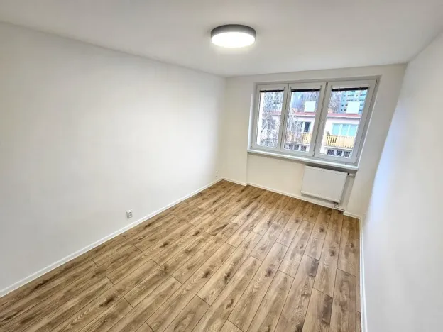 Prodej bytu 3+1, Teplice - Prosetice, Rohová, 75 m2