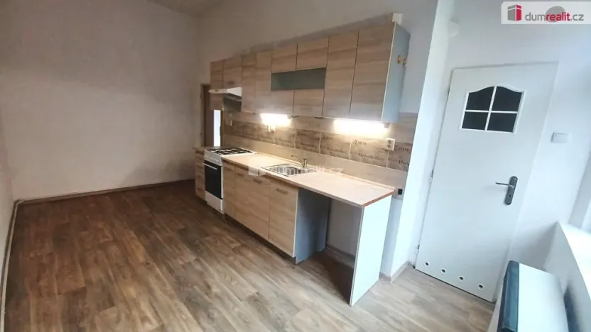 Pronájem bytu 1+1, Děčín - Děčín XI-Horní Žleb, Labské nábř., 49 m2