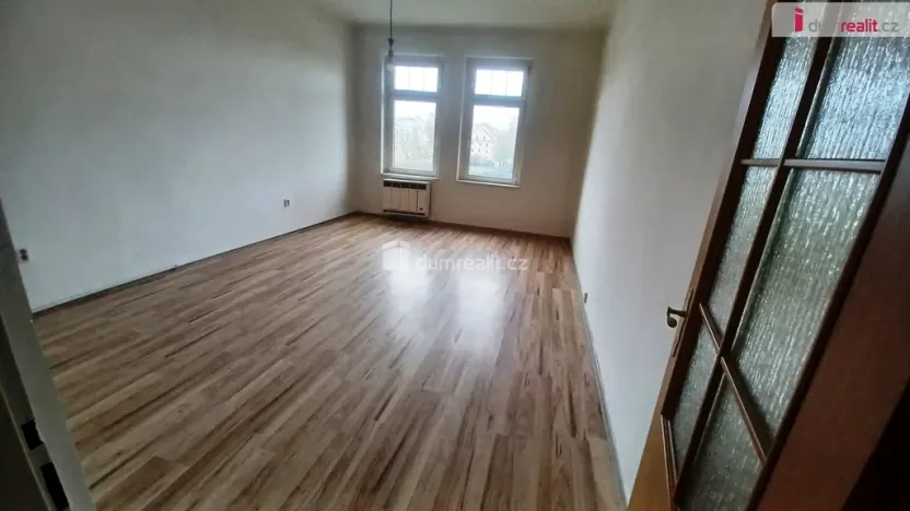 Pronájem bytu 1+1, Děčín - Děčín XI-Horní Žleb, Labské nábř., 49 m2