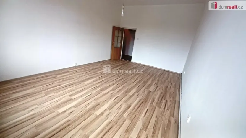 Pronájem bytu 1+1, Děčín - Děčín XI-Horní Žleb, Labské nábř., 49 m2