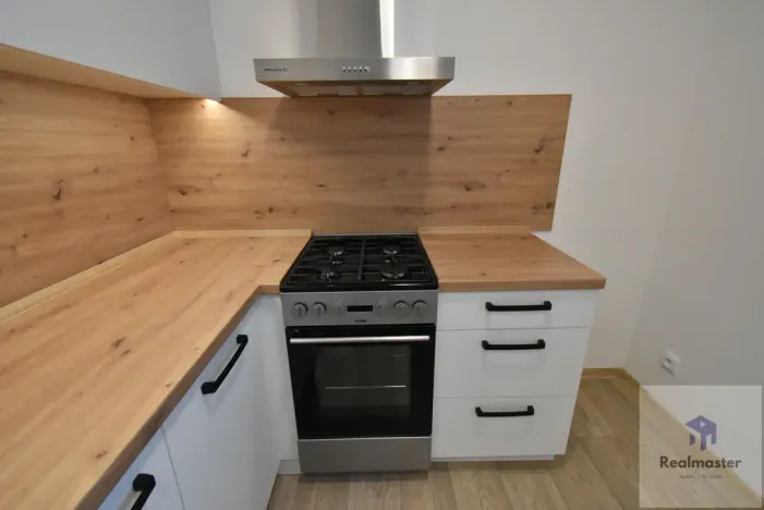 Pronájem bytu 3+1, Roudnice nad Labem, Na Urbance, 64 m2