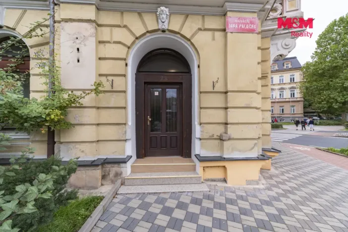 Prodej činžovního domu, Karlovy Vary, nábřeží Jana Palacha, 340 m2
