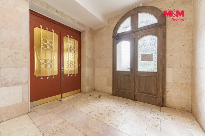 Prodej činžovního domu, Karlovy Vary, nábřeží Jana Palacha, 340 m2
